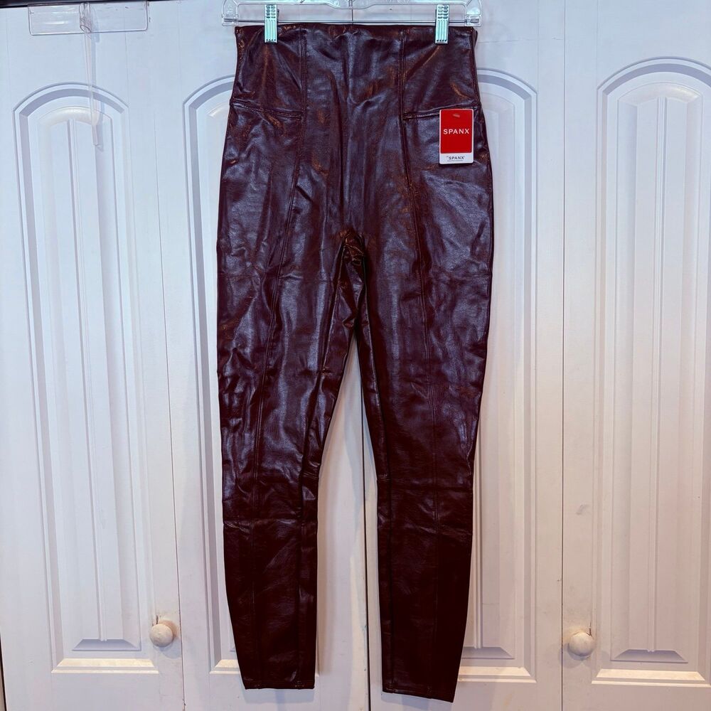 Spanx Ruby Faux Patent Leather‎ Leggings Size Medium